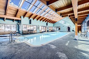 Mountainside 523 3 Bedroom Home by RedAwning