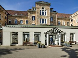 Bildungshaus St Bernhard
