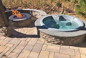 Tudor in the Downtown Historic District 6Br Home