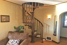 Tudor in the Downtown Historic District 6Br Home