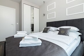 GA Luxury Apartments Wawrzynca 21