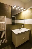 Oscar & Sons Apartments