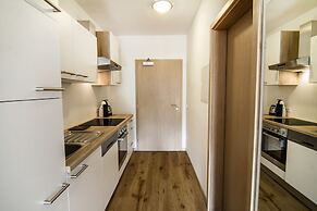 Oscar & Sons Apartments
