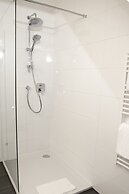 Parks 73 The TownHouse Hotel