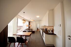 Parks 73 The TownHouse Hotel