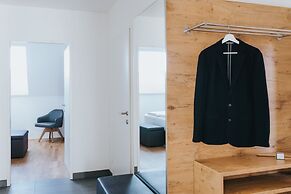 Parks 73 The TownHouse Hotel