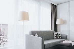 Parks 73 The TownHouse Hotel