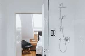 Parks 73 The TownHouse Hotel