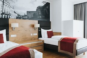 Parks 73 The TownHouse Hotel