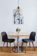 Parks 73 The TownHouse Hotel