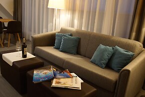 Parks 73 The TownHouse Hotel