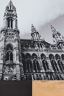 Parks 73 The TownHouse Hotel