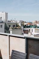 Parks 73 The TownHouse Hotel