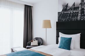 Parks 73 The TownHouse Hotel