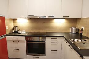 Parks 73 The TownHouse Hotel