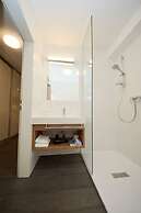 Parks 73 The TownHouse Hotel