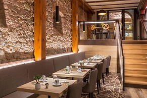 Hotel KLE, BW Signature Collection