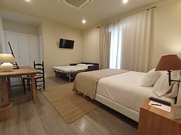 Uma Suites Parada del Marqués
