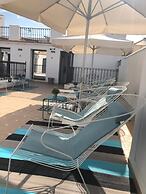 Uma Suites Parada del Marqués