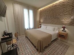 Uma Suites Parada del Marqués