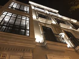 Uma Suites Parada del Marqués