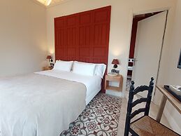 Uma Suites Parada del Marqués