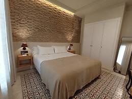 Uma Suites Parada del Marqués