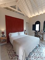 Uma Suites Parada del Marqués