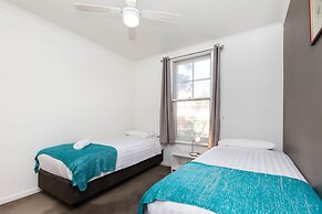 AMAL, 1BDR North Melbourne Apartment