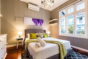 ELISE, 2BDR Windsor House