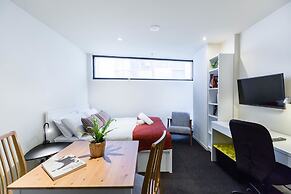 EMILY, Carlton Studio Apartment