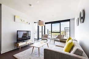 ERICA, 2BDR South Yarra Apartment