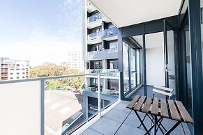 ERICA, 2BDR South Yarra Apartment