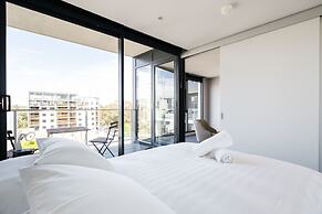 ERICA, 2BDR South Yarra Apartment