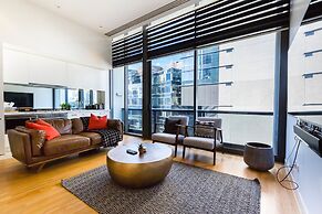 EVAN, 1BDR Southbank Apartment