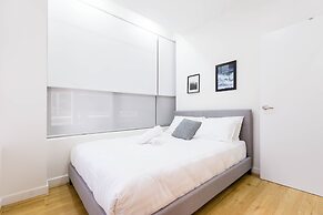 HAZEL, 3BDR Melbourne Apartment