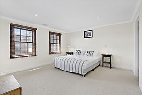 HELENA, 2BDR Fitzroy House