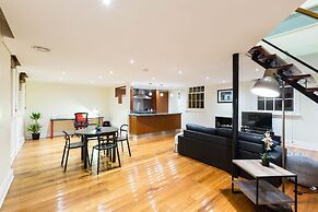 HELENA, 2BDR Fitzroy House