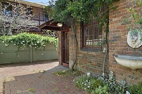 HELENA, 2BDR Fitzroy House