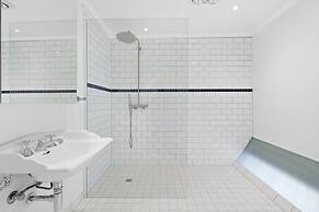 HELENA, 2BDR Fitzroy House