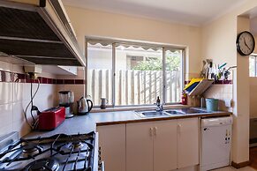 KELLY, 3BDR Northcote House