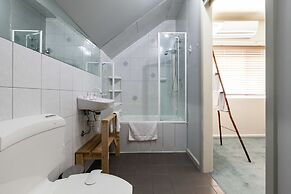 KELLY, 3BDR Northcote House