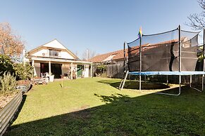 KELLY, 3BDR Northcote House