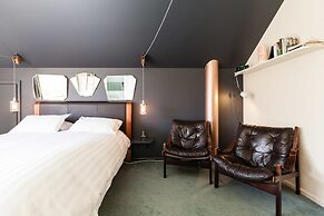 KELLY, 3BDR Northcote House