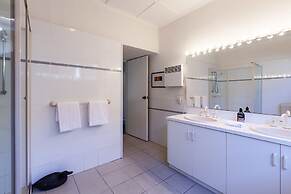 KELLY, 3BDR Northcote House