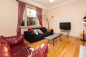 MADELINE, 1BDR Fitzroy Apartment