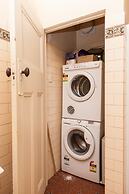 MADELINE, 1BDR Fitzroy Apartment