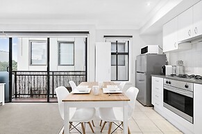 SIENNA, 1BDR South Melbourne Apartment