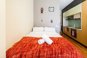 TENNYSON, Richmond Studio Apartment