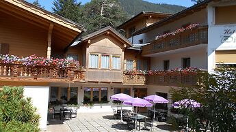 Chalet Hotel Diamant